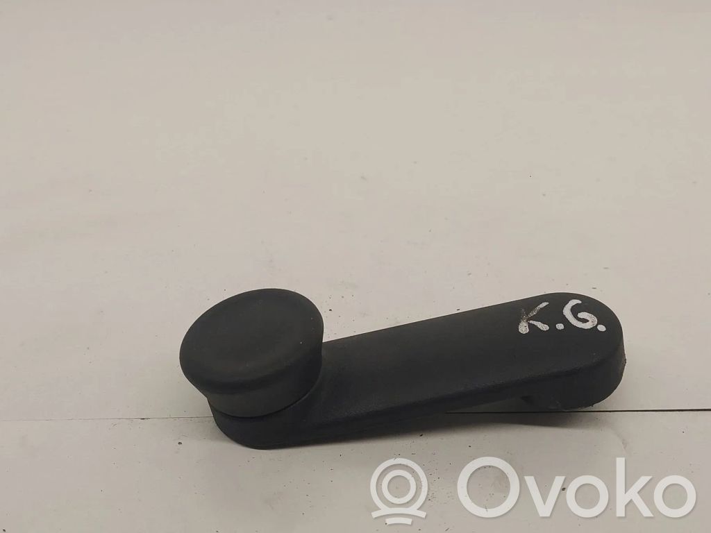 Opel Corsa D Cita veida salona detaļa 