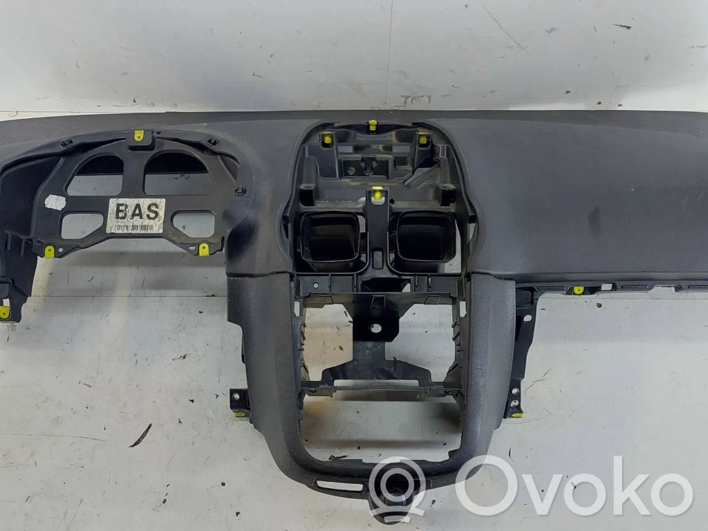 Opel Corsa D Panelė 