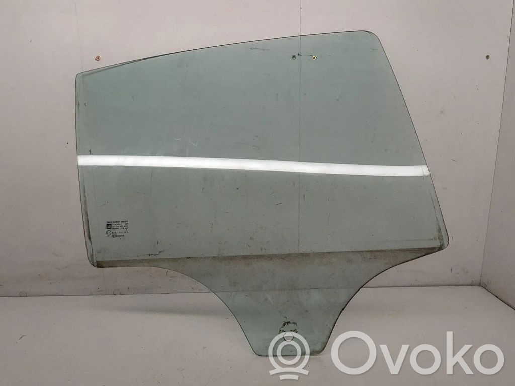 Opel Corsa D Luna de la puerta trasera 