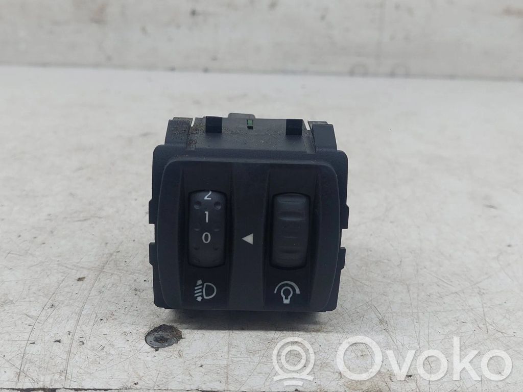 Renault Scenic II -  Grand scenic II Headlight level height control switch 