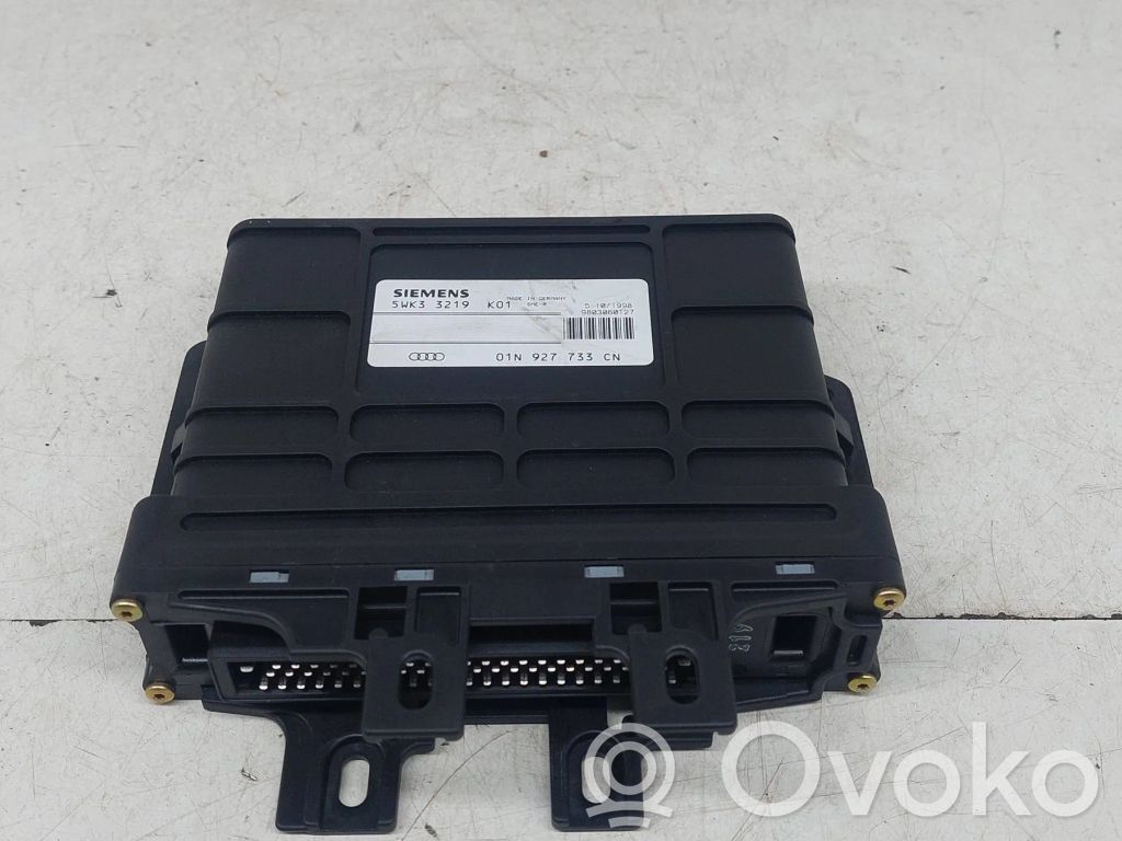 Volkswagen PASSAT B5 Gearbox control unit/module 