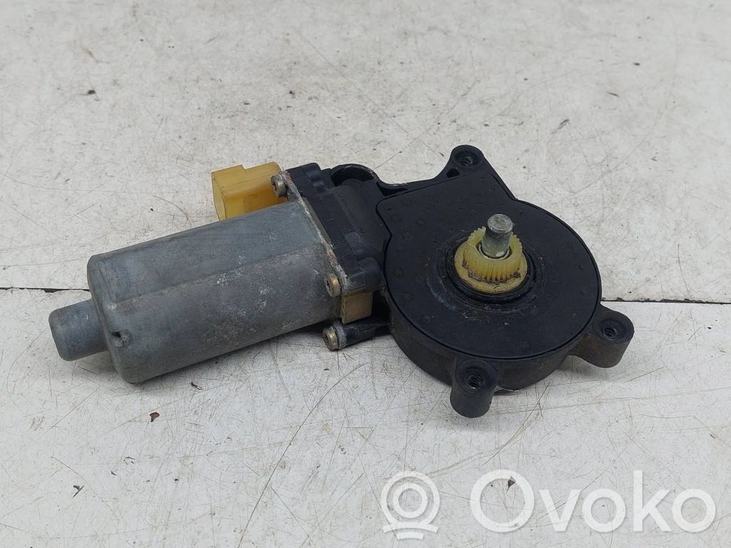 BMW 3 E46 Motor del regulador de la ventanilla de la puerta delantera 