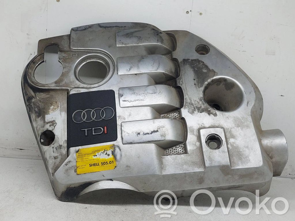 Audi A4 S4 B6 8E 8H Osłona górna silnika 
