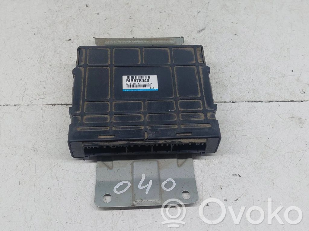 Engine control unit/module   MR578040,E2T71280