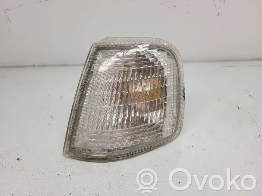 Peugeot 405 Front indicator light 