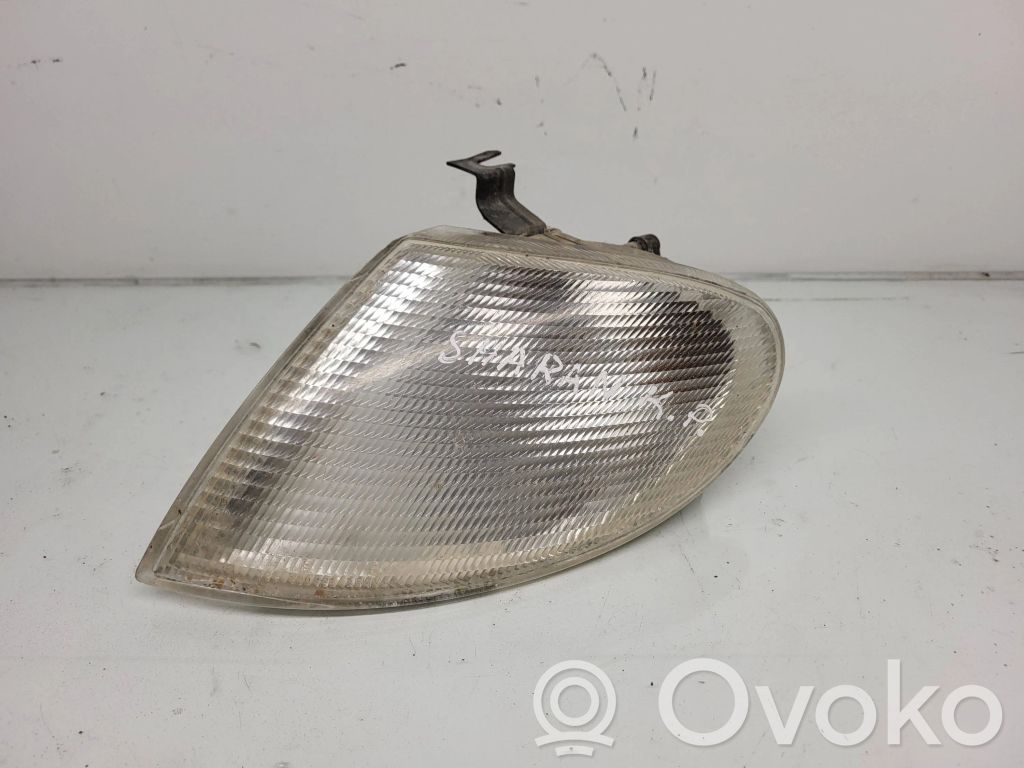 Volkswagen Sharan Front indicator light 