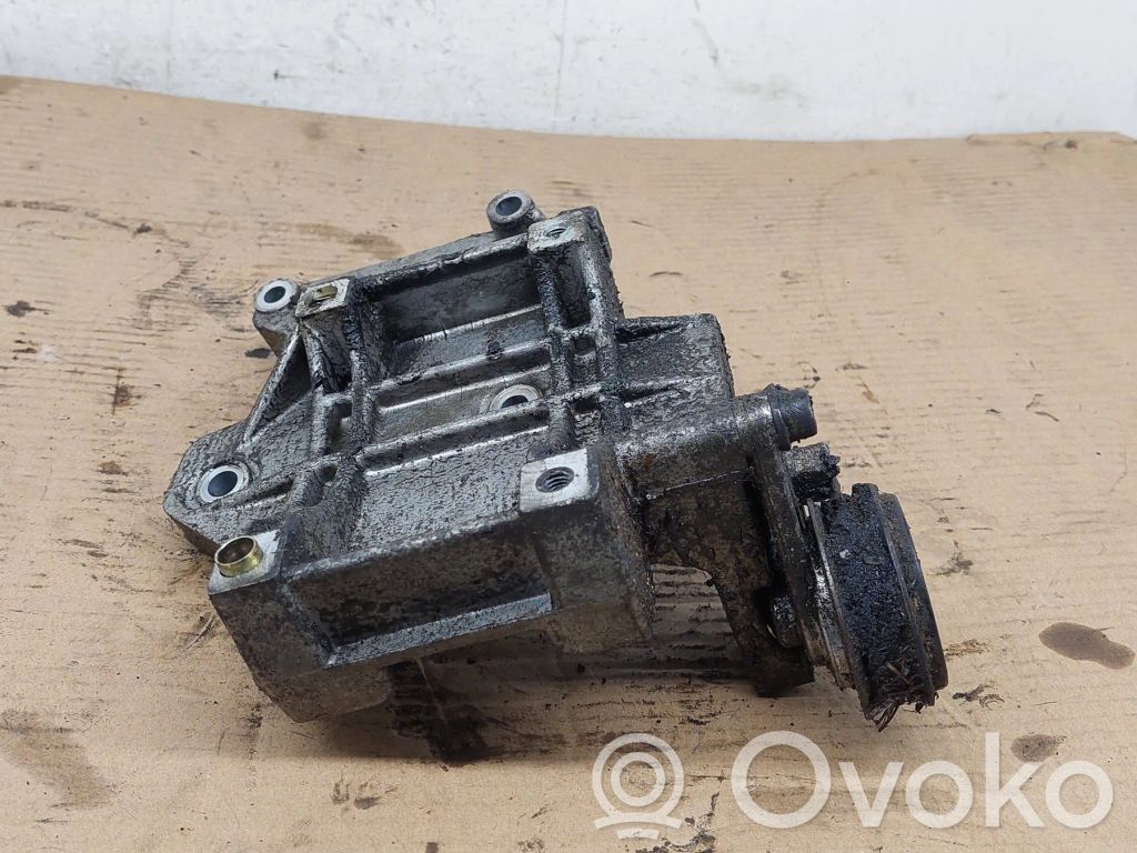 Volkswagen PASSAT B5 A/C compressor mount bracket 