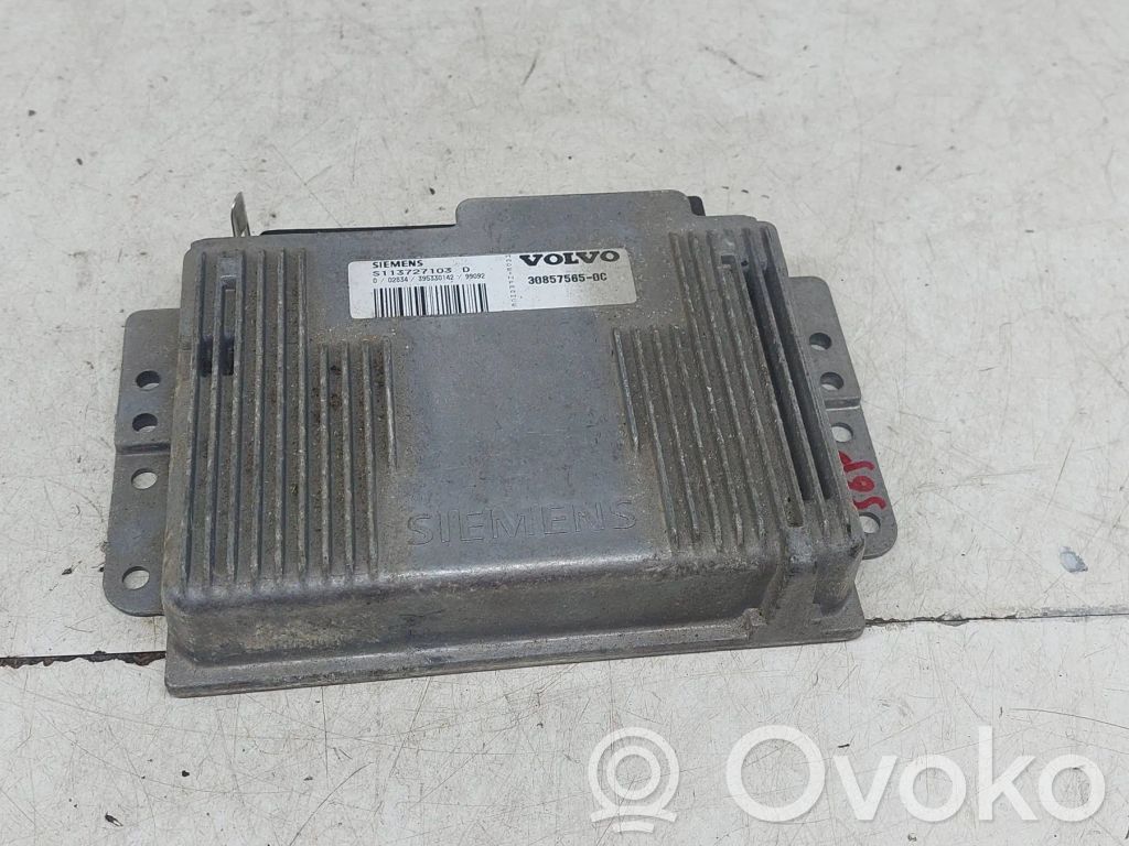 Volvo S40, V40 Engine control unit/module 