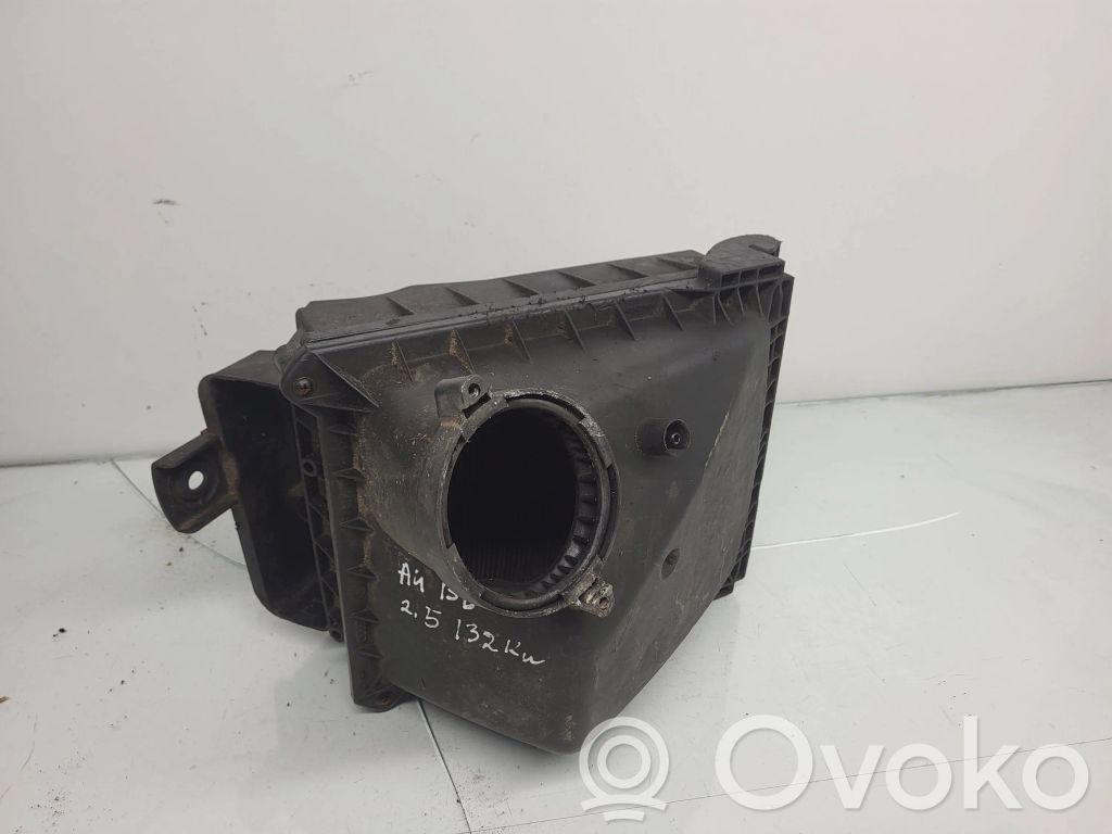 Air filter box   059133837AA