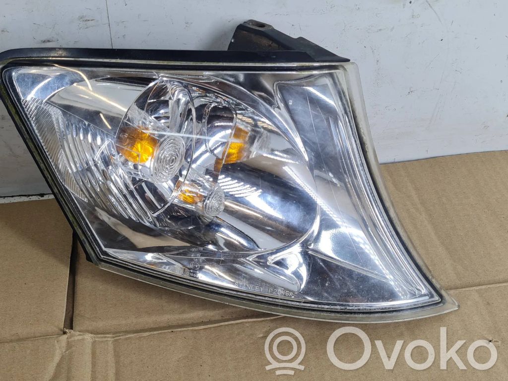 Mazda MPV Front indicator light 