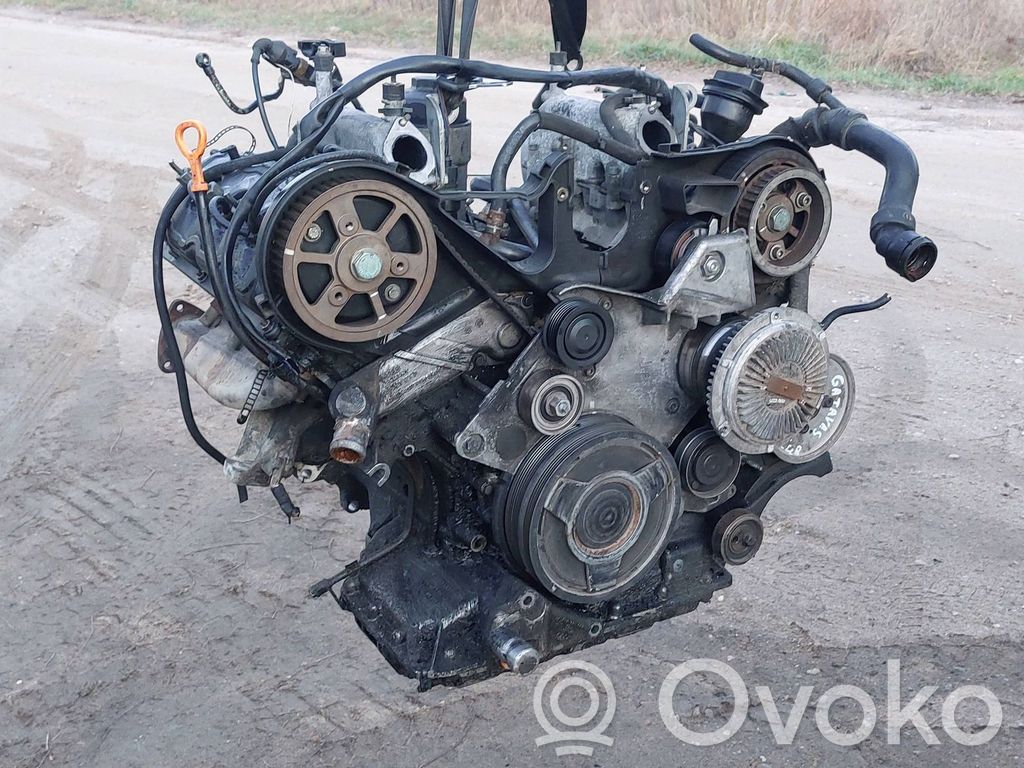 Silnik   059121313F,AKN