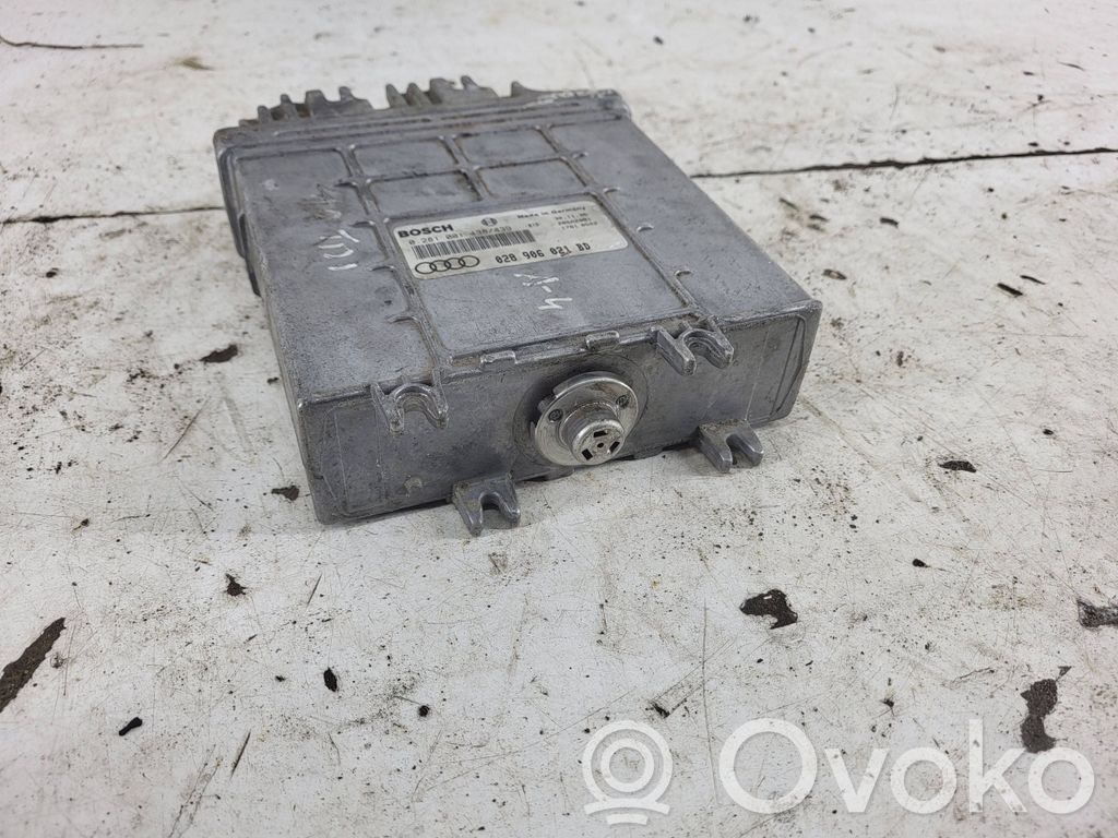 Volkswagen PASSAT B5 Engine control unit/module 