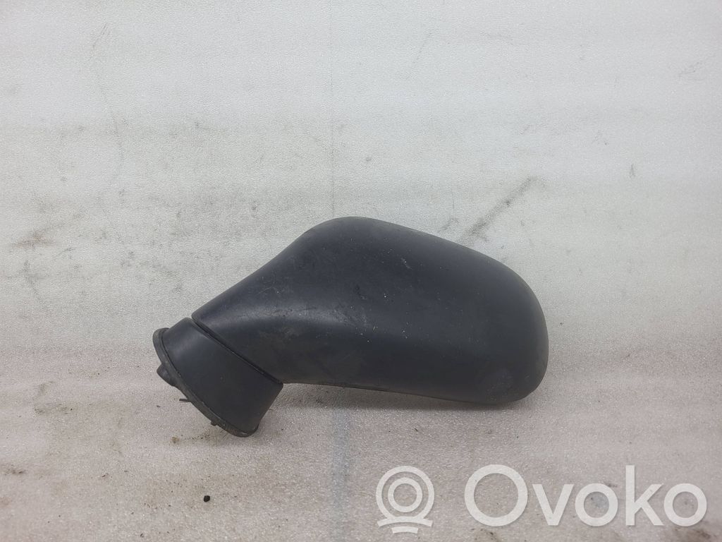 Mitsubishi Carisma Front door electric wing mirror 