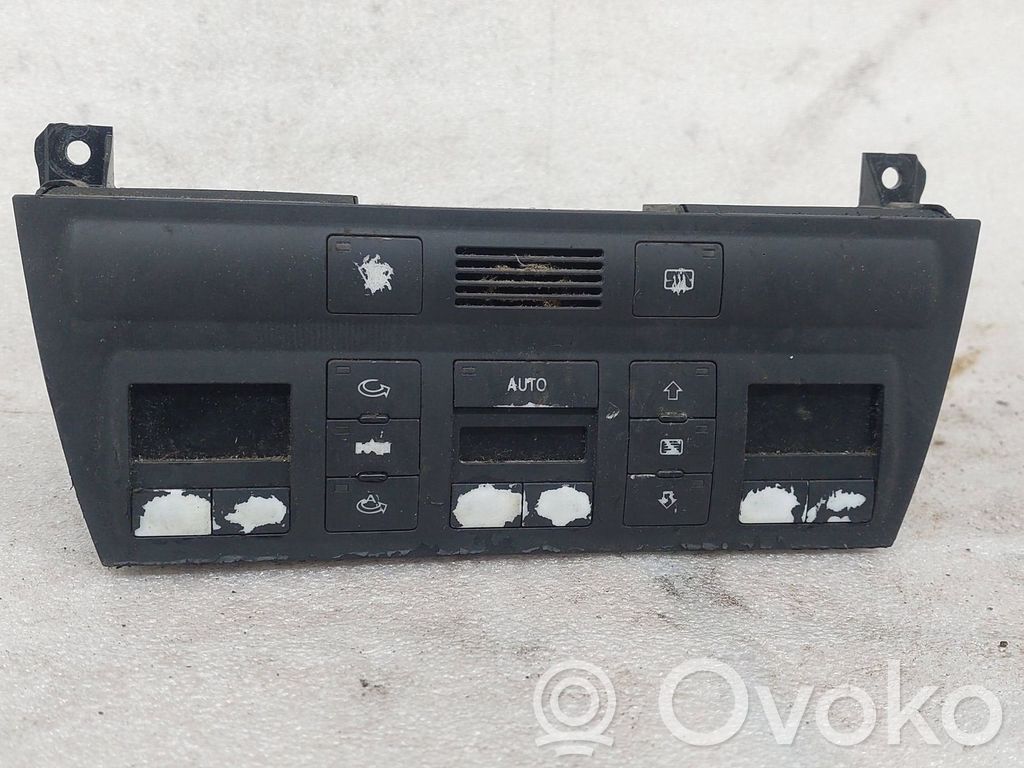 Audi A6 S6 C5 4B Climate control unit 