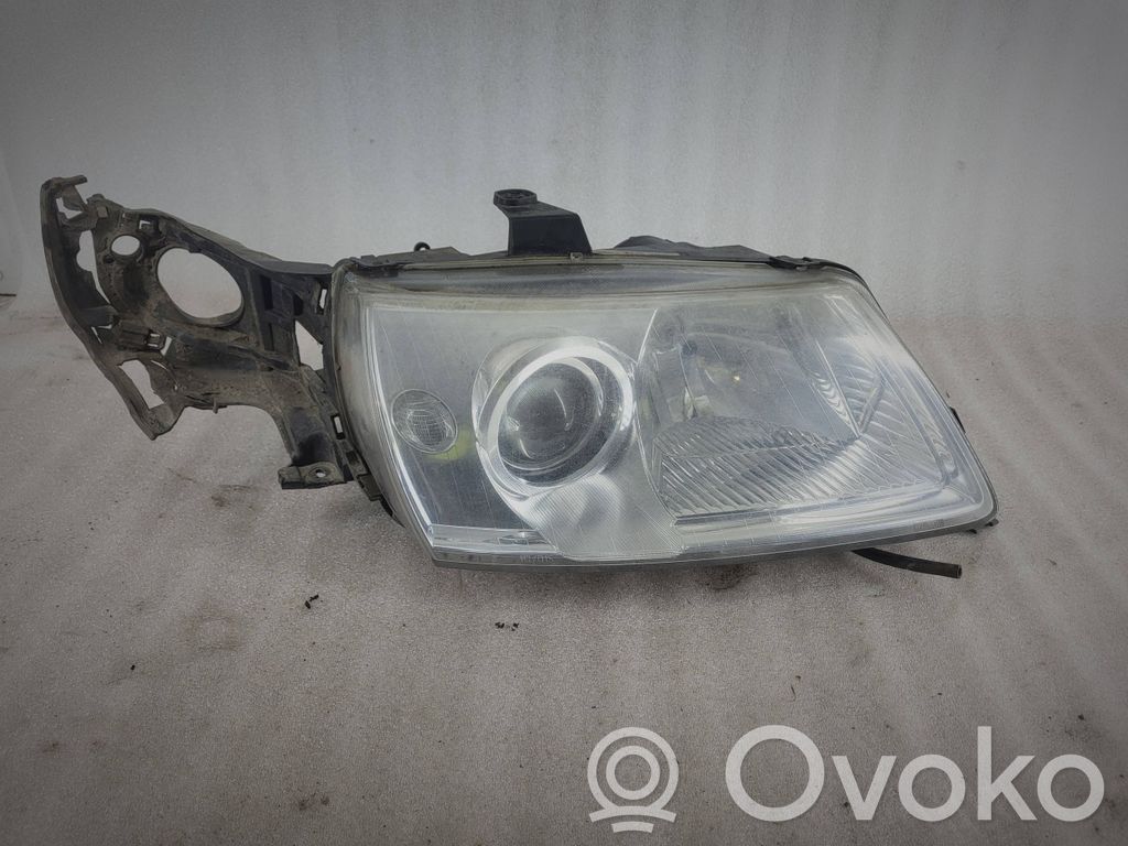 Saab 9-5 Phare frontale 