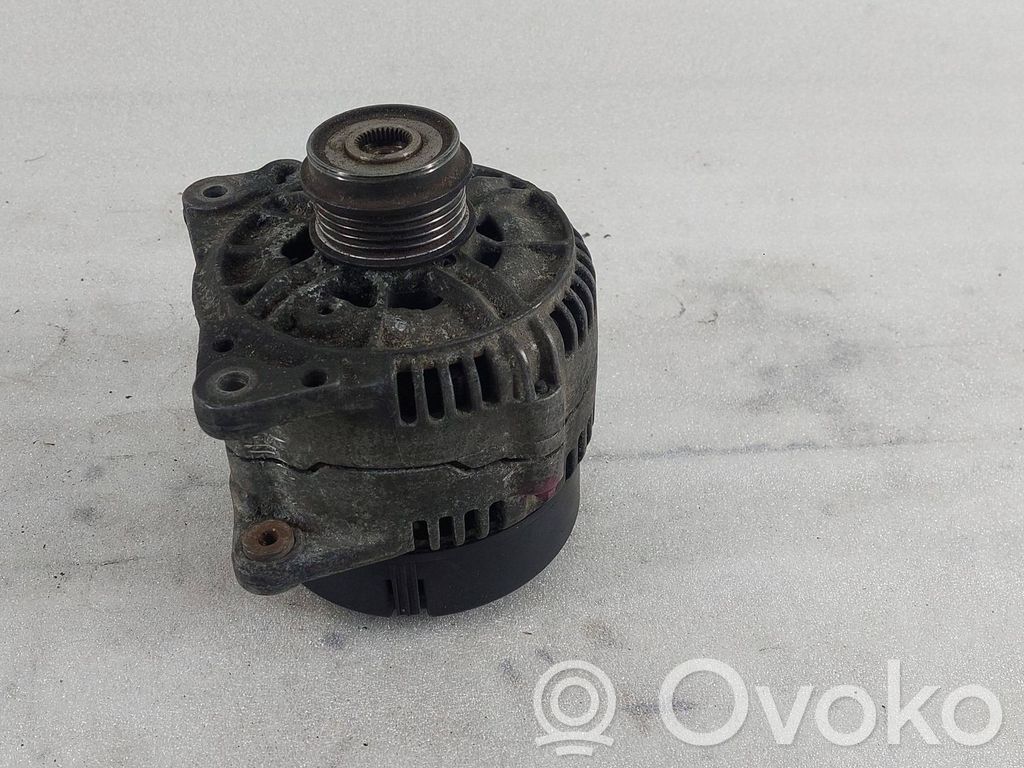 Volkswagen PASSAT B5 Ģenerators 