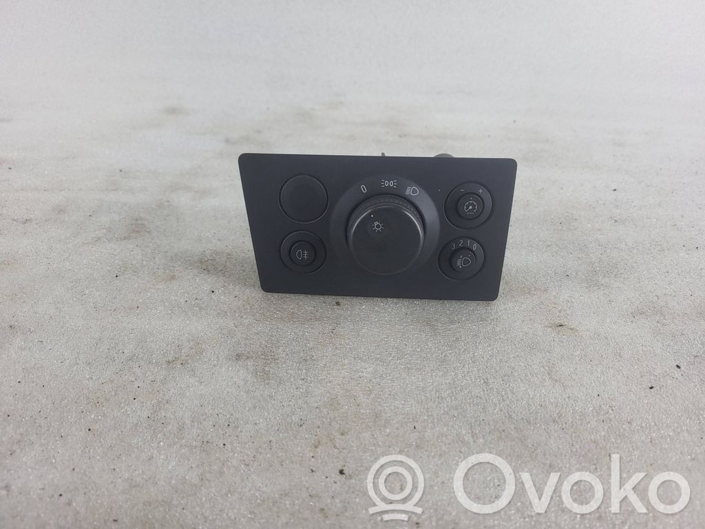 Opel Zafira B Interruptor de luz 