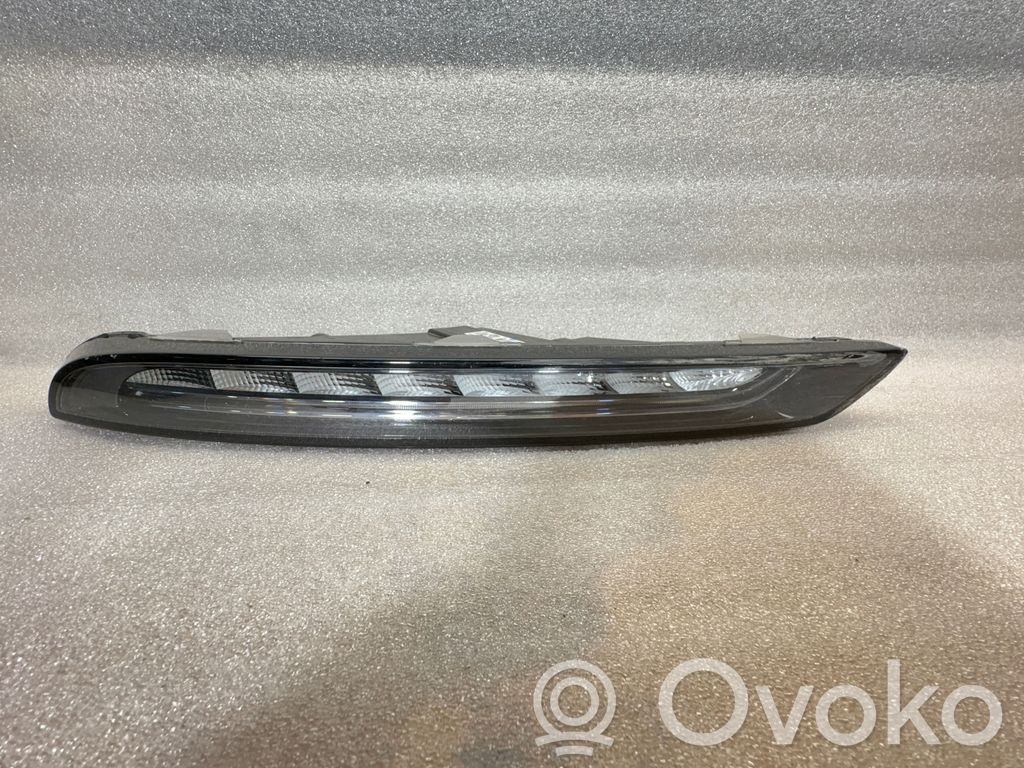 Porsche Macan (95B) Etusumuvalo 