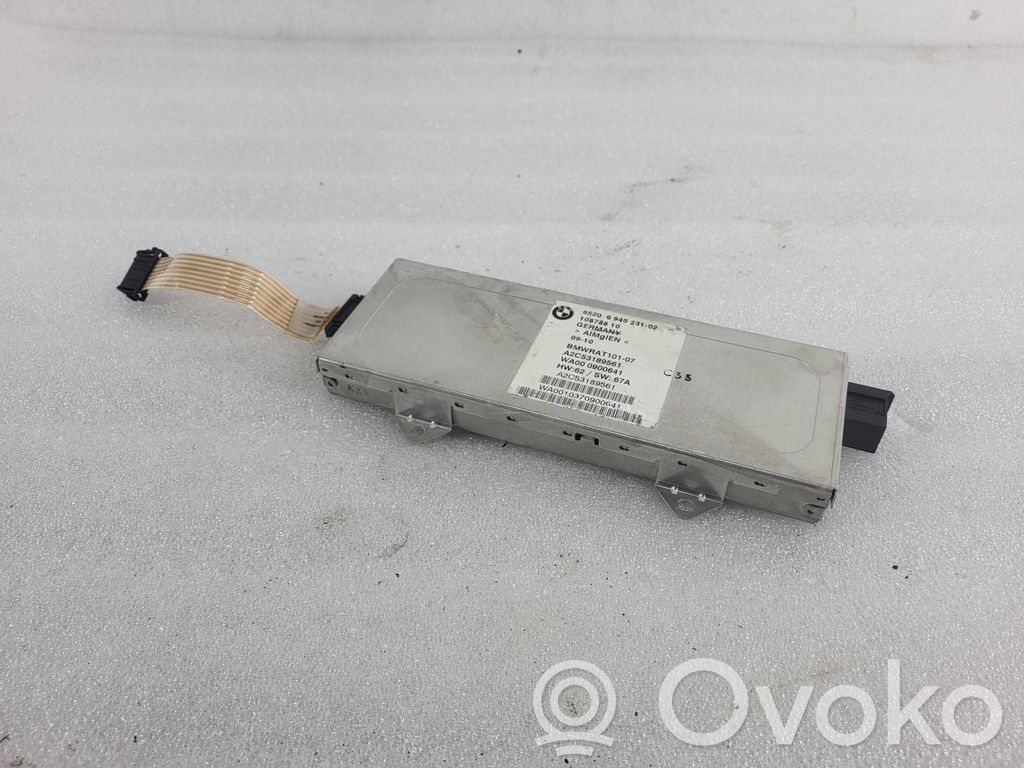 BMW 7 E65 E66 Antenos stiprintuvas 