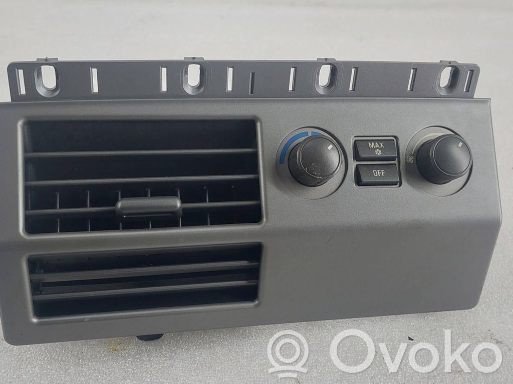 BMW 7 E65 E66 Climate control unit 