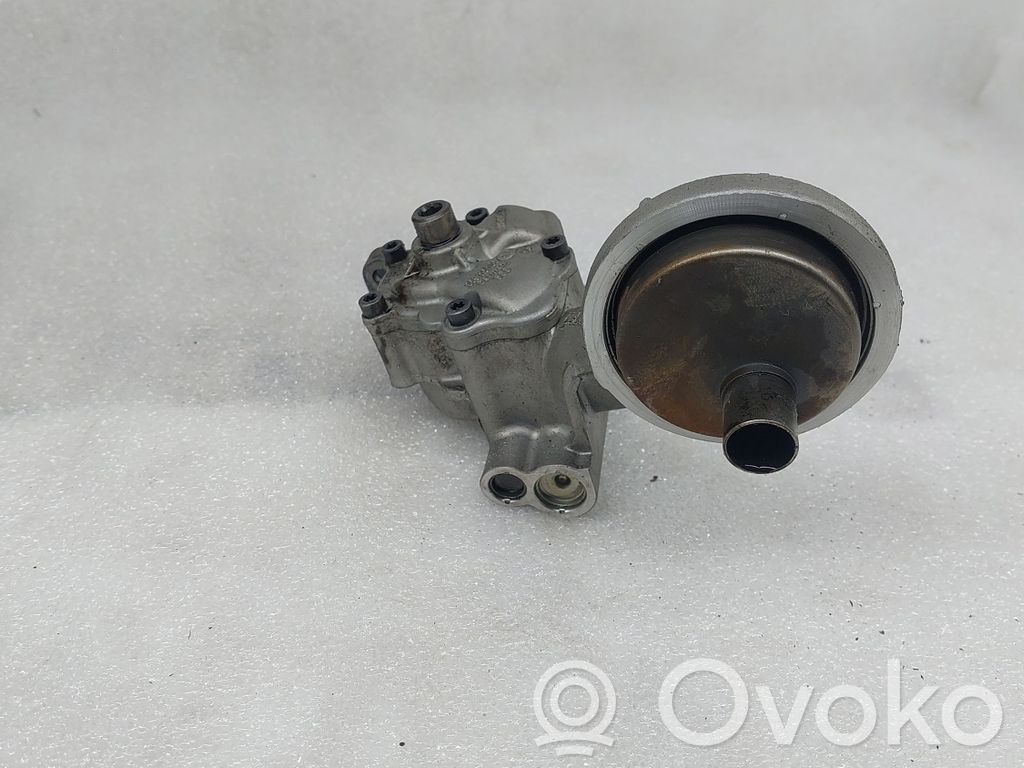 Audi A6 S6 C6 4F Eļļas sūknis 