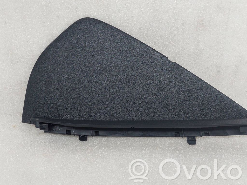 Audi Q2 - Panelės apdailos skydas (šoninis) 