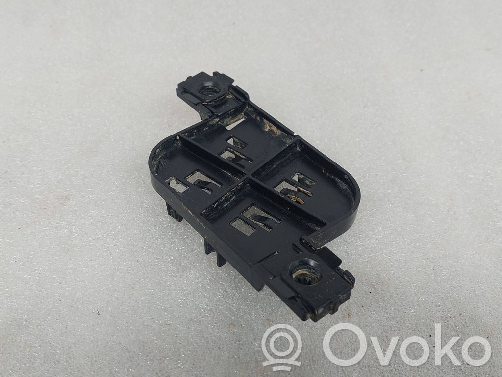 Audi A3 8Y Muu alustan osa 