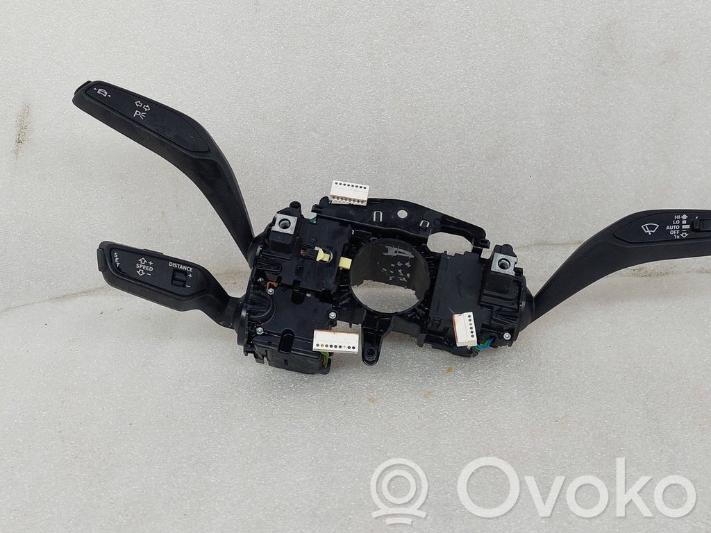 Audi A3 8Y Interruptor/palanca de limpiador de luz de giro 