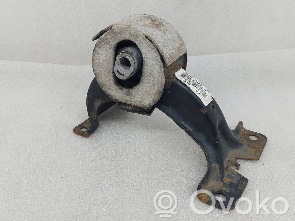 Chrysler Town & Country V Engine mount bracket 