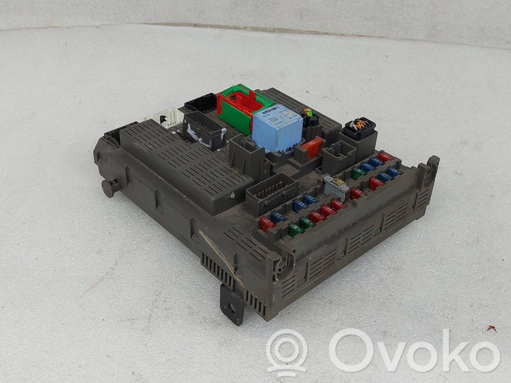 Citroen C5 Fuse module 