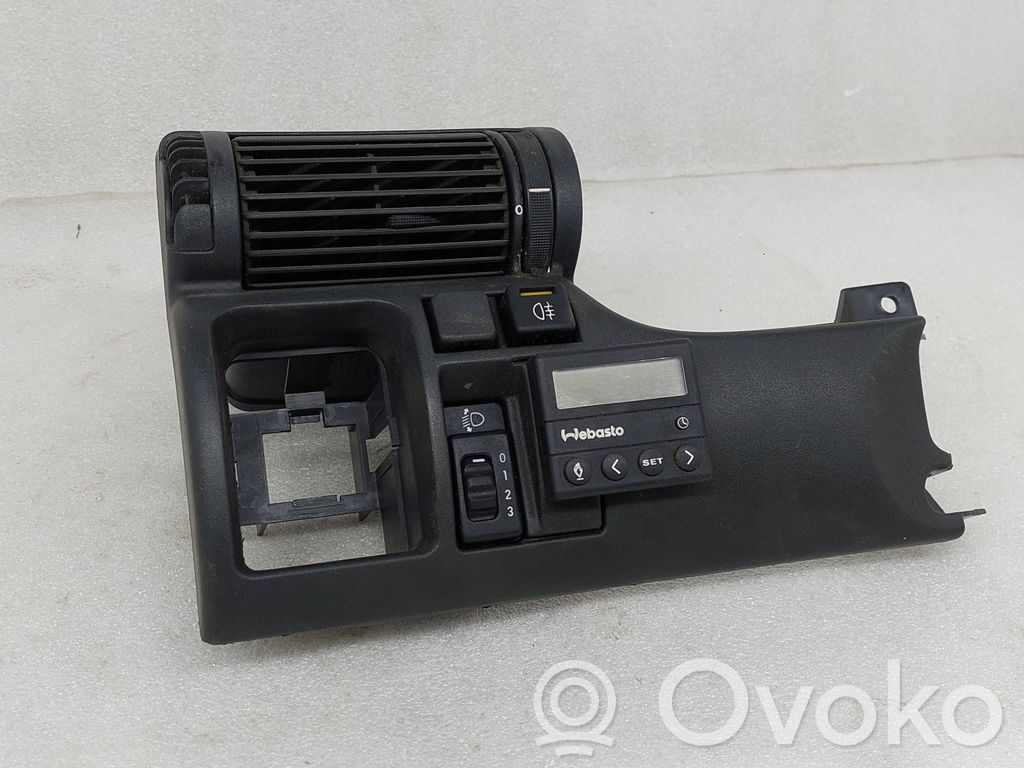Opel Astra F Dash center air vent grill 