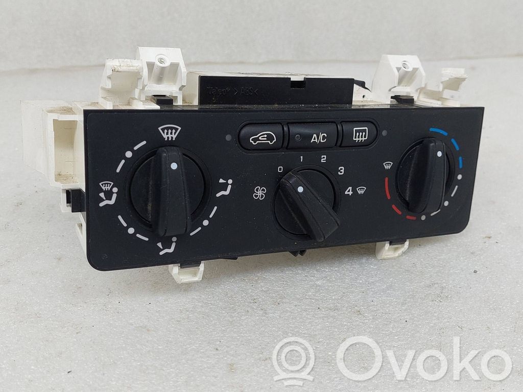 Citroen C2 Climate control unit 