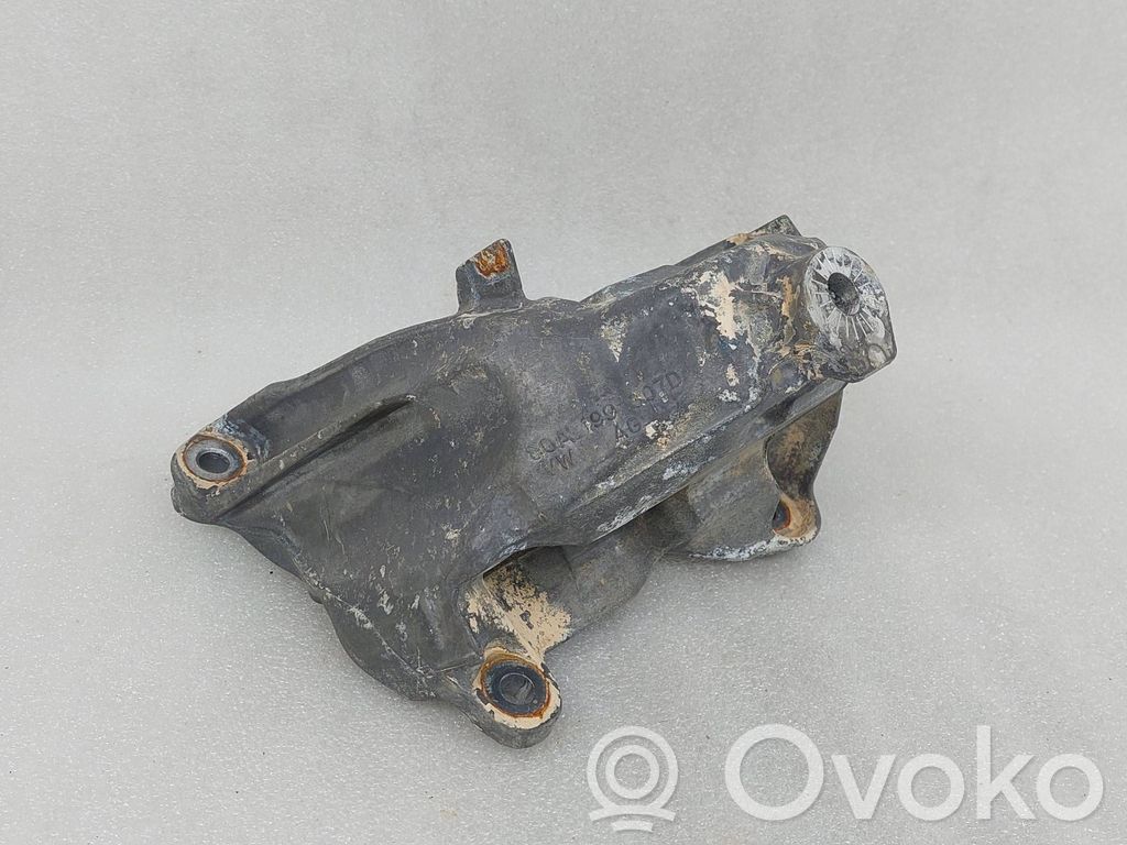 Engine mounting bracket   80A199307D