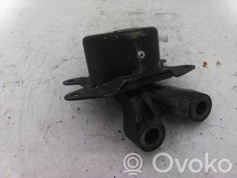 Engine mount bracket   NAOVISIVEL