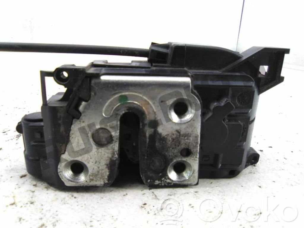 Renault Modus Coupe door lock (next to the handle) 