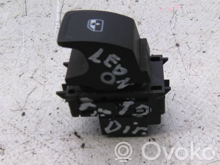 Electric window control switch   5G0959855Q