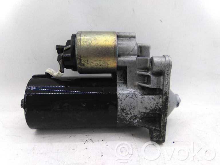 Renault Clio I Starter motor 