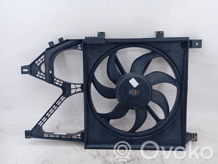Opel Corsa C Mazā radiatora ventilators 