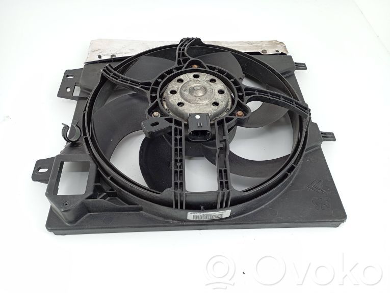Heater fan/blower   8240503FR