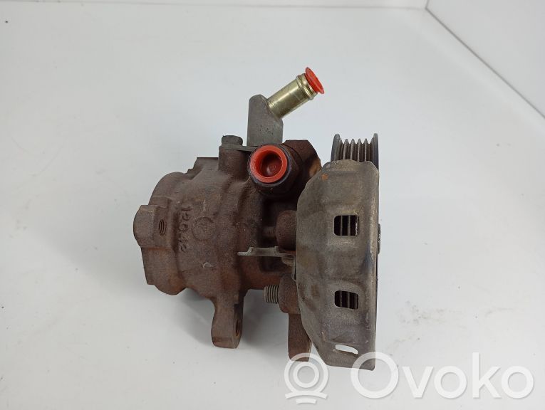 Power steering pump   NAOVISIVEL
