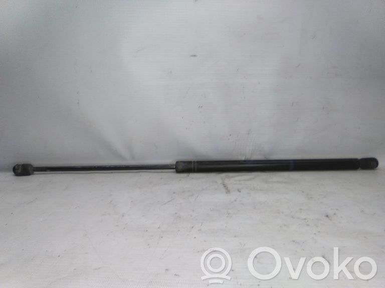Opel Corsa B Vérin de capot arrière 
