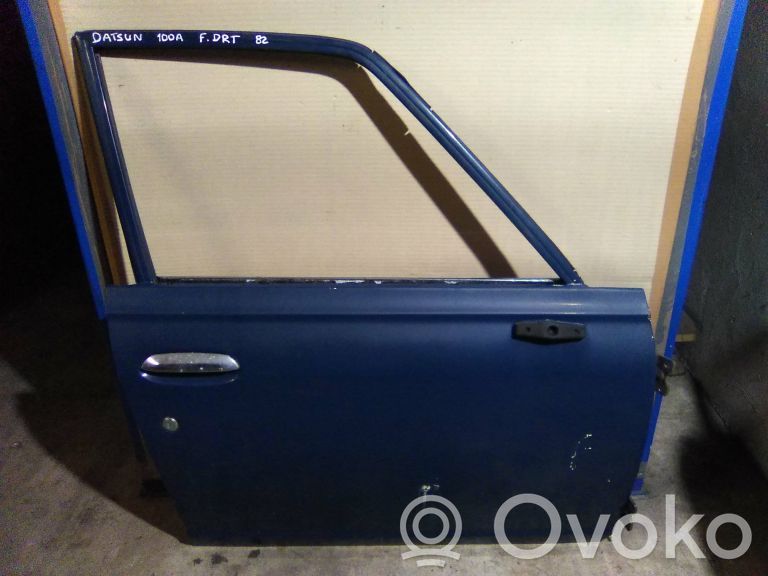 Datsun 100 Ușă față 