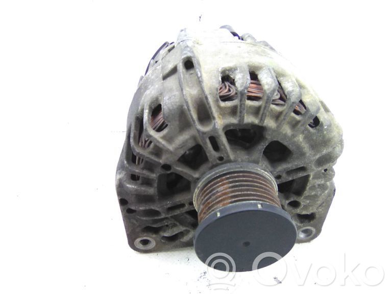 Renault Trafic II (X83) Generator/alternator 