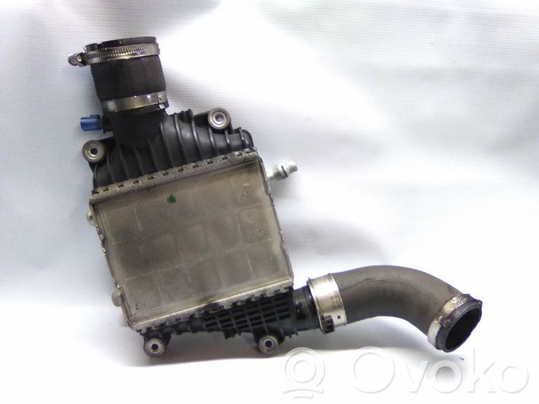 Refroidisseur intermédiaire   GX736K775AB