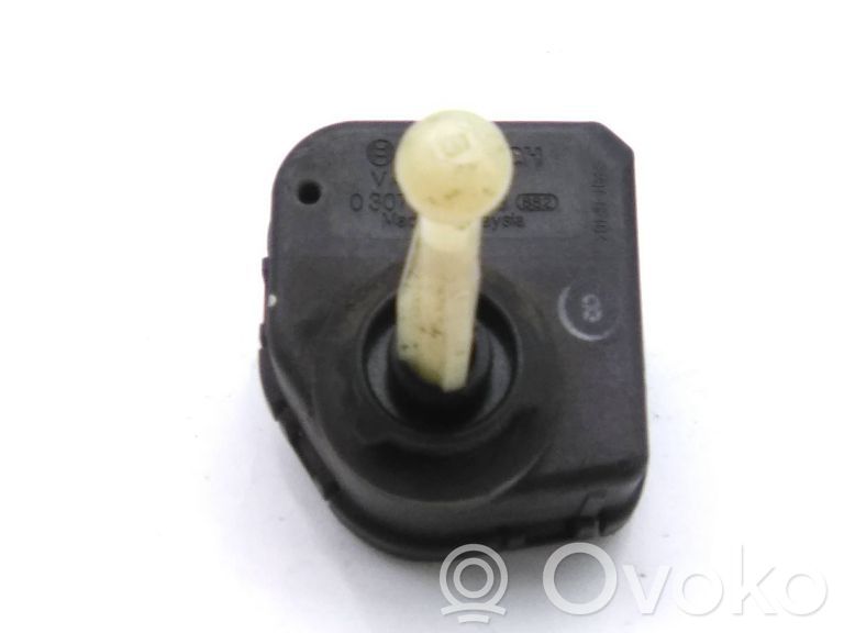 Headlight level adjustment motor   307852