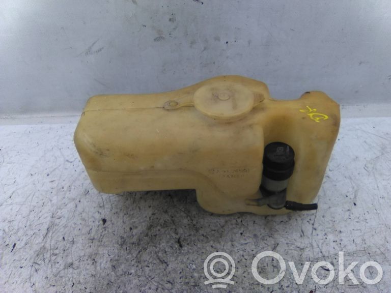 Logu šķidruma tvertne   90226560