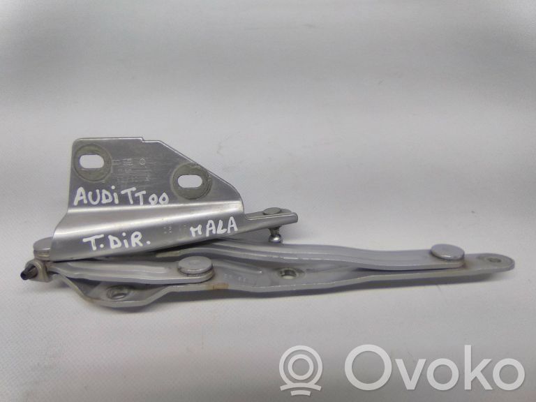 Tailgate hinge   8N7827300A