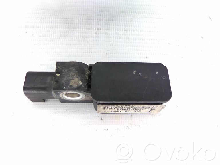 Airbagsensor Crashsensor Drucksensor   GJ6A57K1X