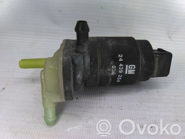 Opel Zafira B Pompa lavavetri parabrezza/vetro frontale 