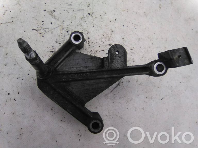 Renault Clio II Pārnesumkārbas spilvens 
